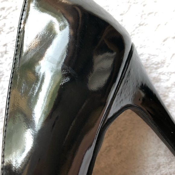 Candie’s black heels - Picture 8 of 8